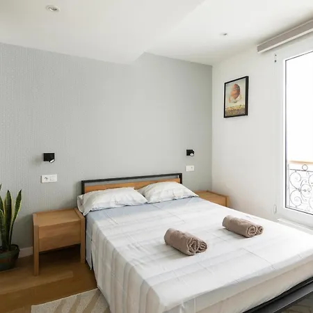 Beaux 2-pieces Gare Du Nord/gare De L'est Apartment Paris